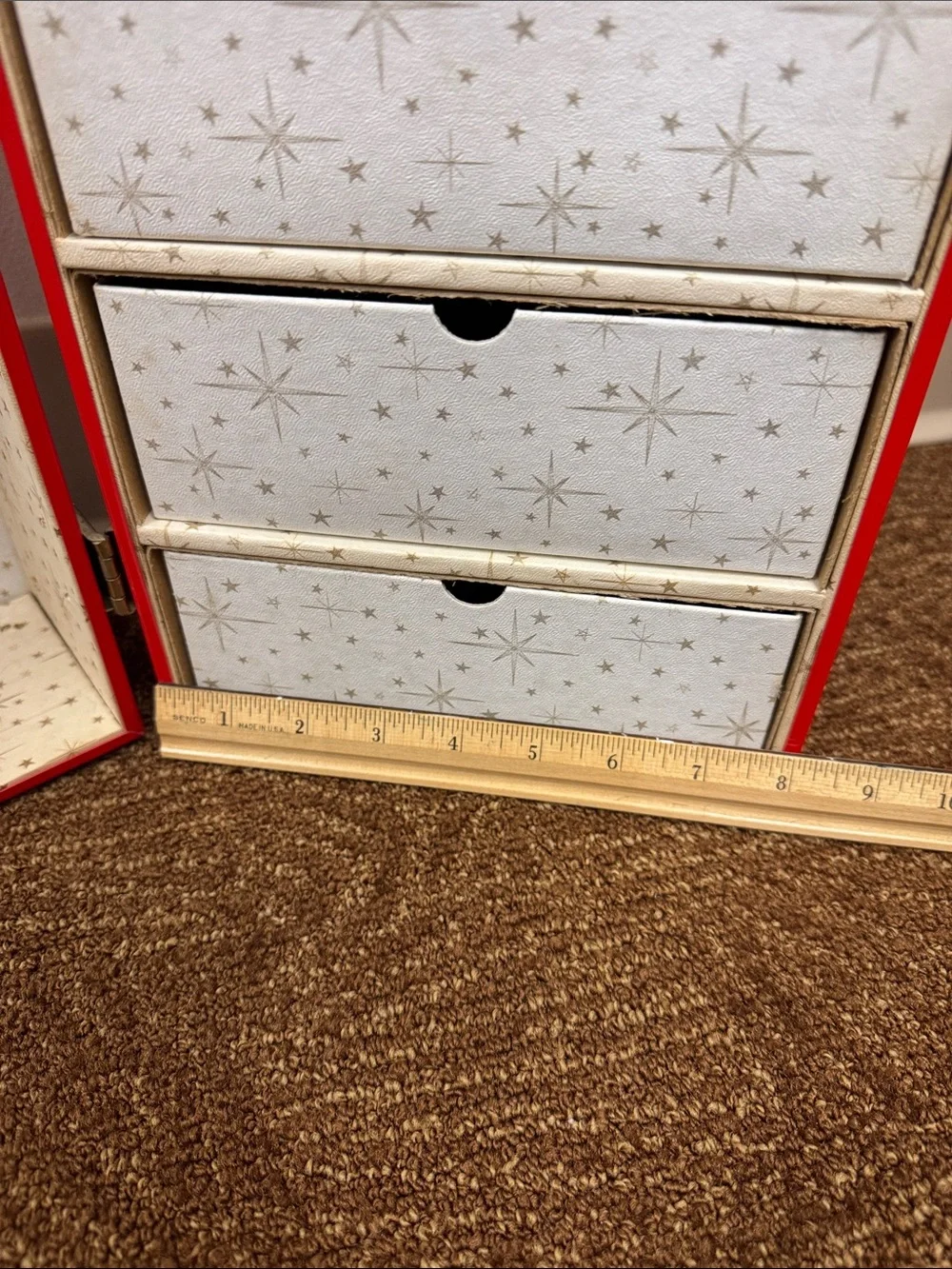 Vintage Red Portable Storage Trunk with Star-Patterned Interior